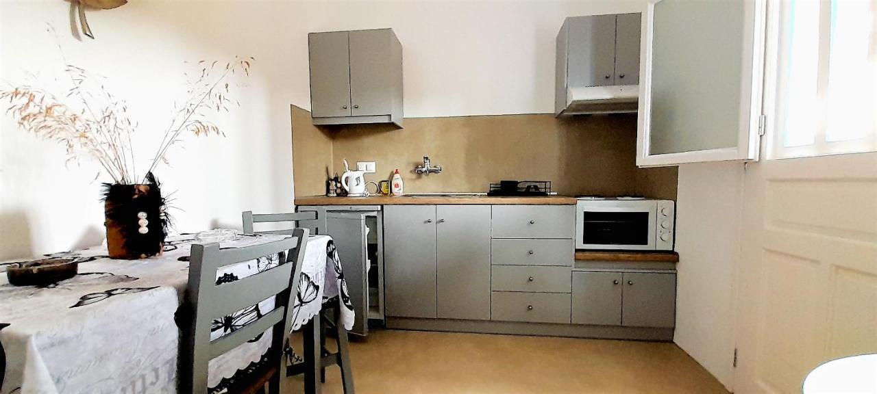 סנטה מריה Fragos Apartments מראה חיצוני תמונה